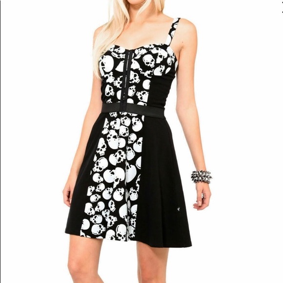 Royal Bones Skull Dress 💀 - Picture 1 of 7